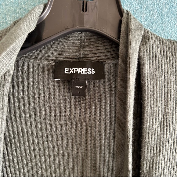 Express Ribbed Cardigan - Picture 2 of 7